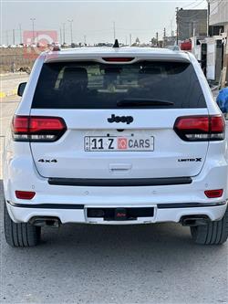 جیپ گراند شیرۆکی